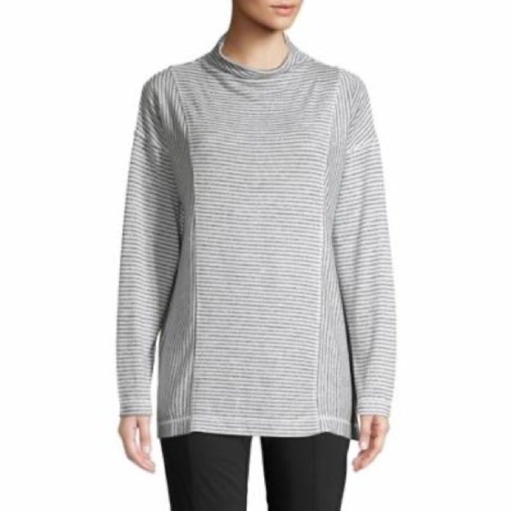 Paneled Funnelneck Top Jones New York. NEW